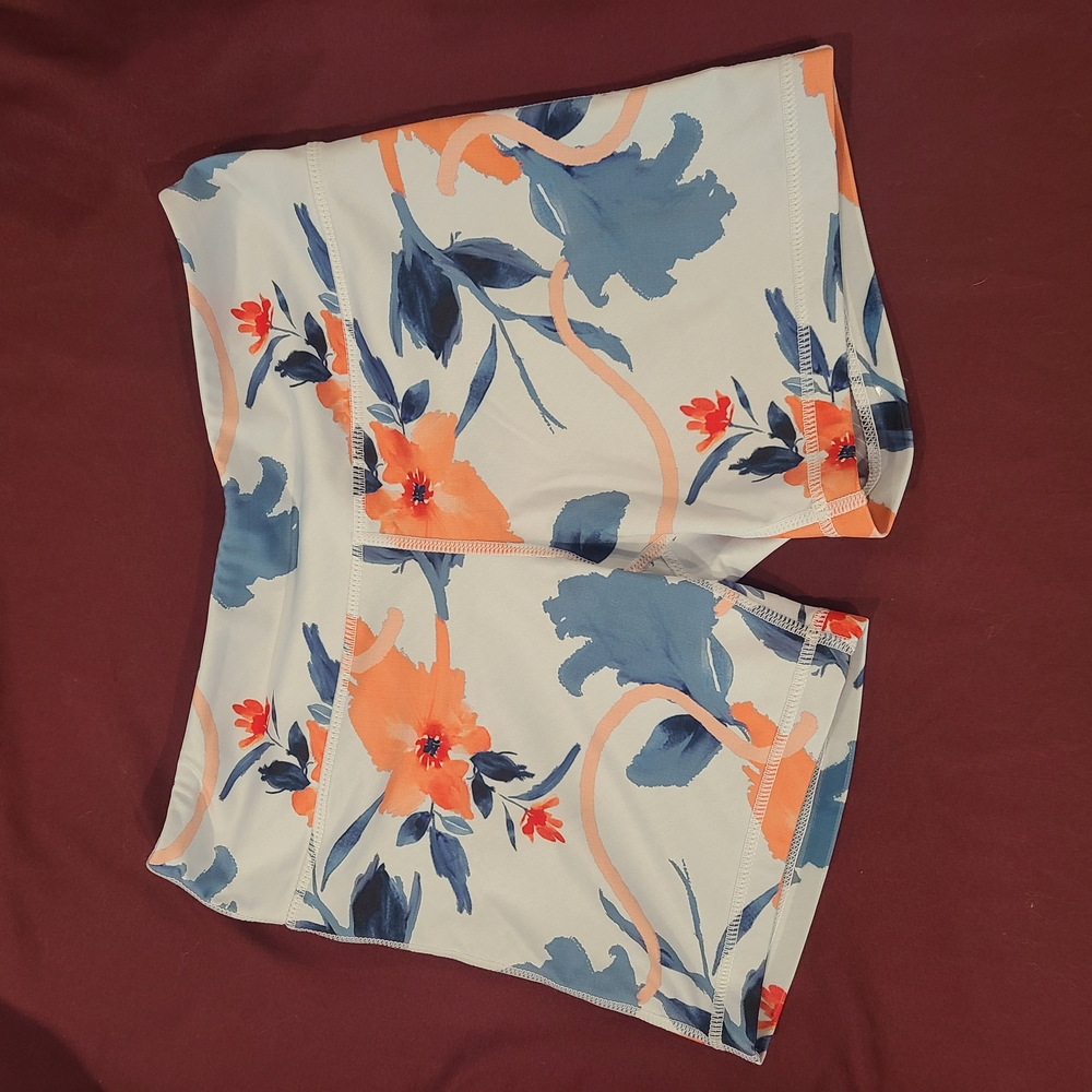 NWOT IAB Athletic Shorts, Size M/8